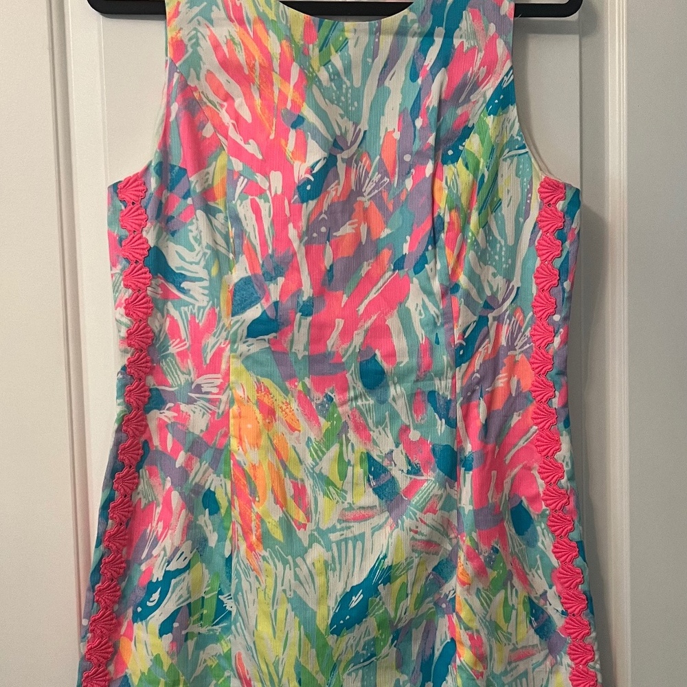 Lilly Pulitzer Sheath dress Size 10